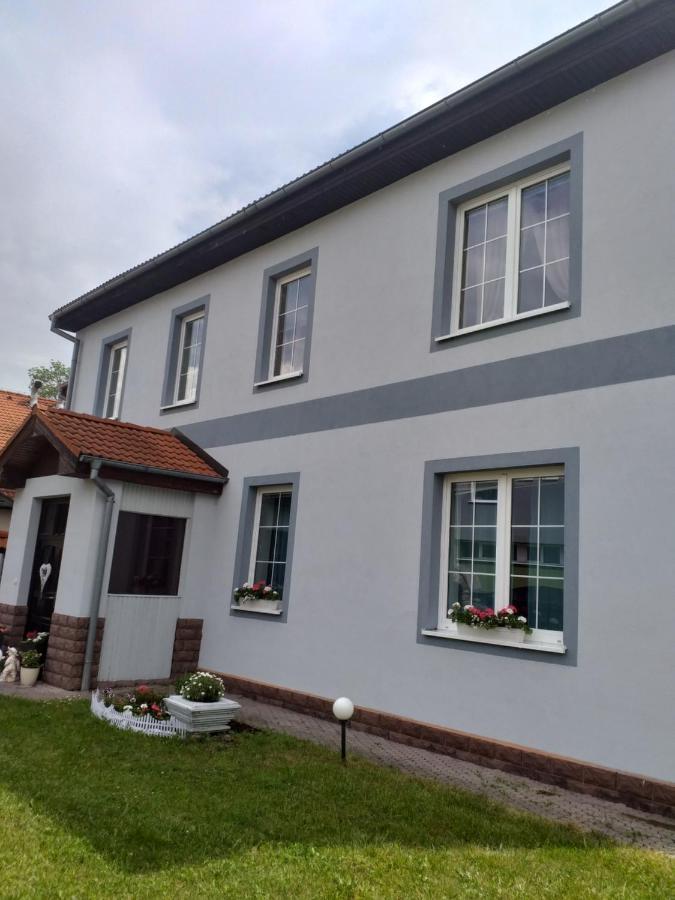 Monato Bed & Breakfast Poprad Eksteriør bilde