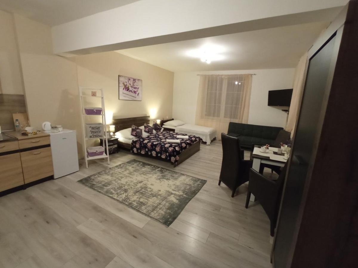 Monato Bed & Breakfast Poprad Eksteriør bilde